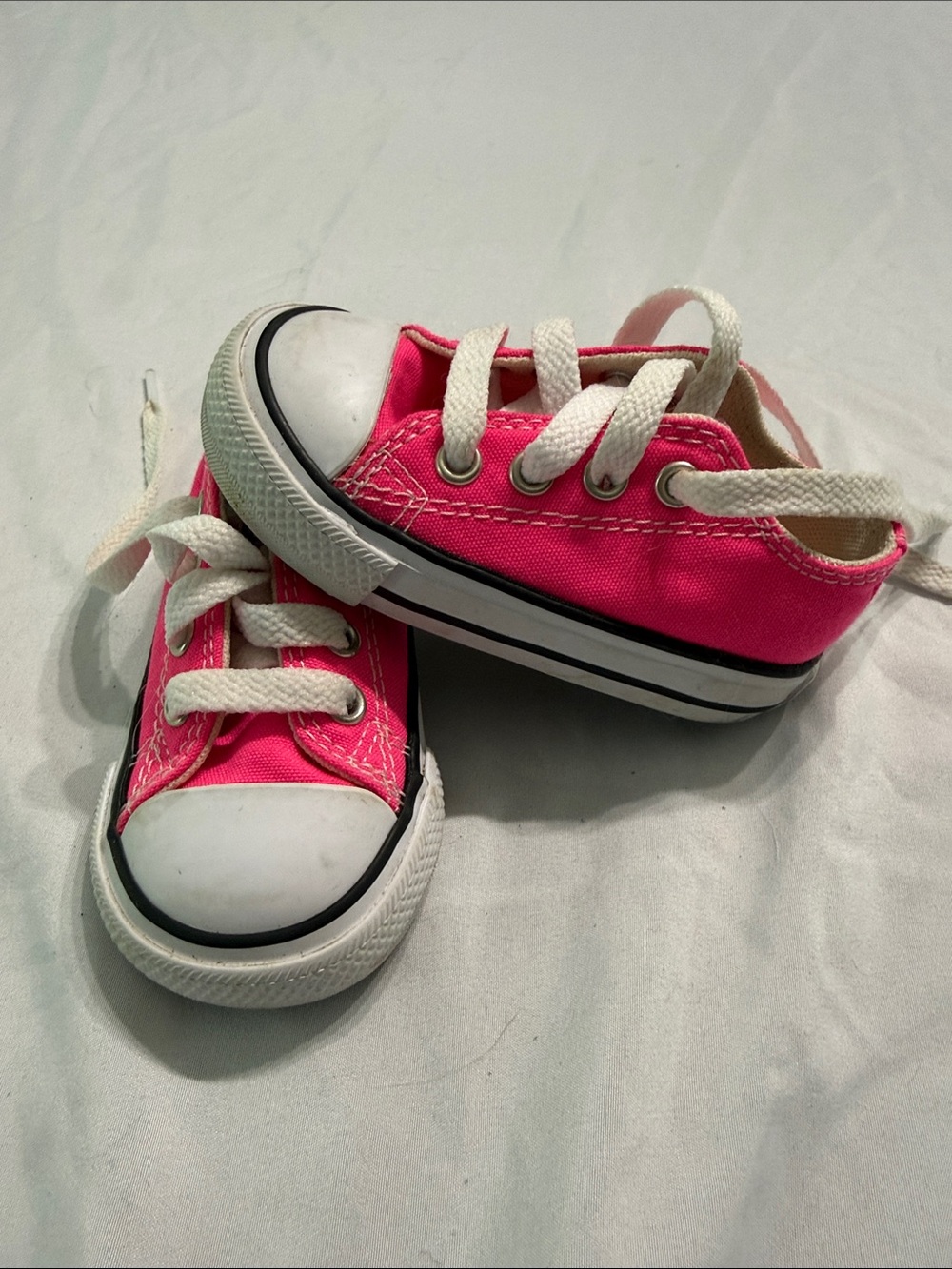 Converse Low-Top Sneakers